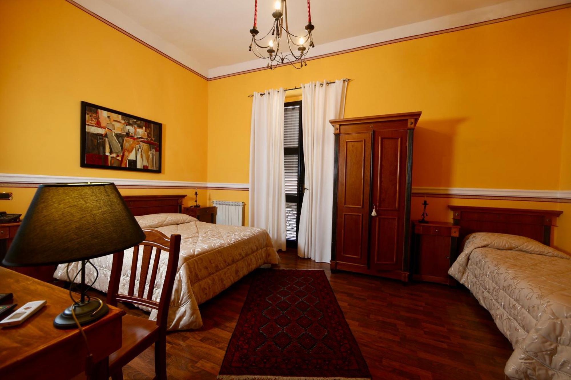 Hotel Amadeus 3*