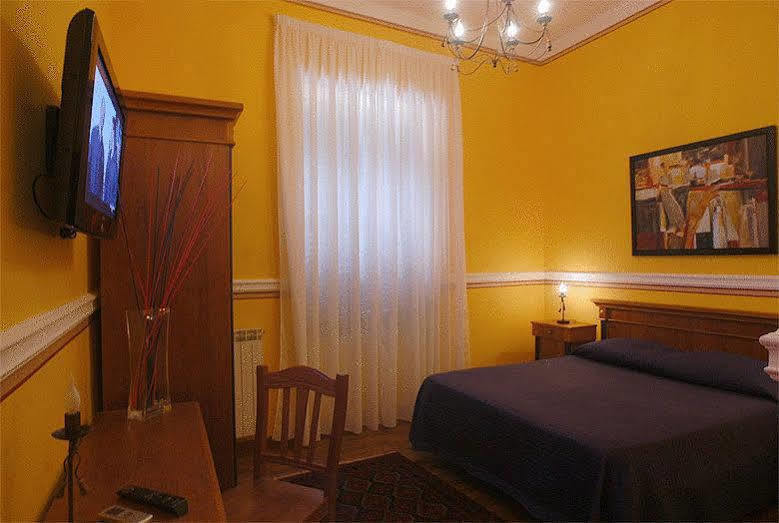 Hotel Amadeus Caserta